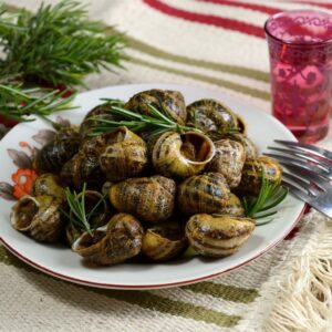Fried Snails (Hohl(i) mpoumpourist(i)) Recipe – Traditional Cretan Delight
