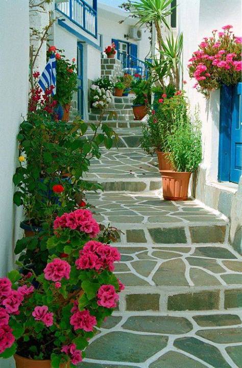 Amazing Greek yards and outdoors1