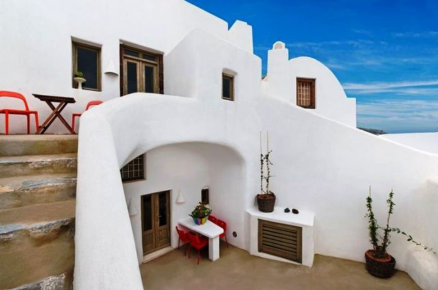 Cyclades Homes in deep blue4