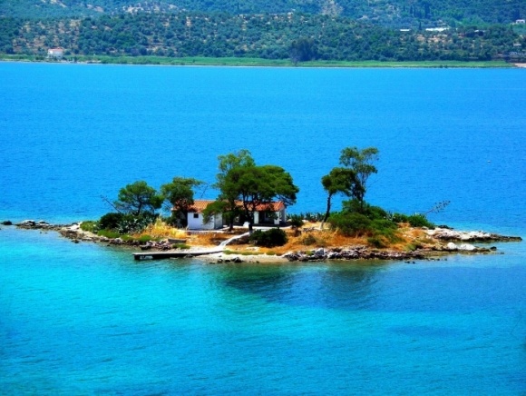 Poros island, Greece2